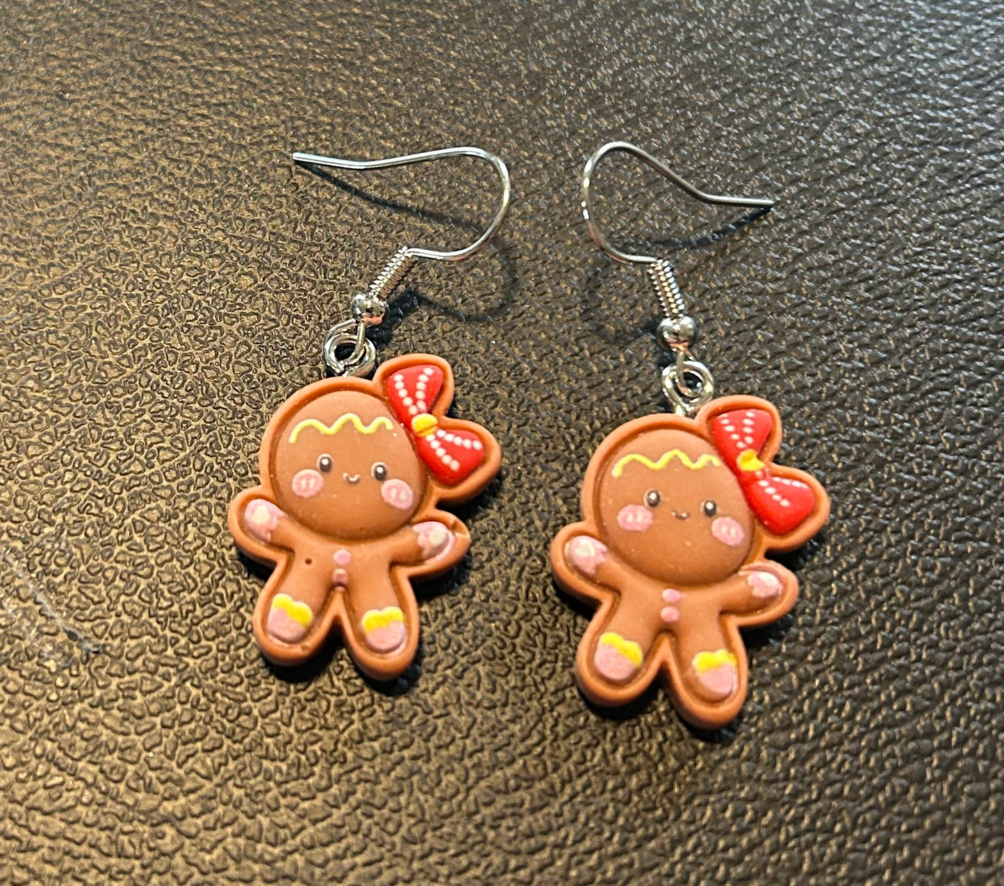 Gingerbread with Bow Earrings